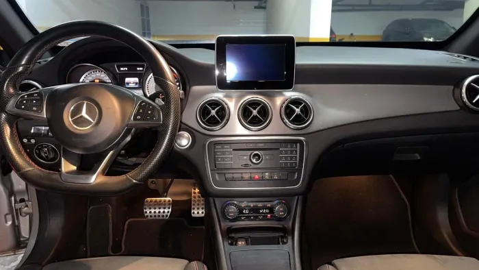 Mercedes-Benz GLA 2016