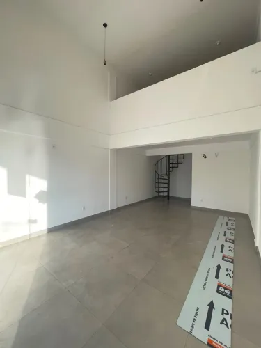 SANTA CLARA ALUGO PONTO COMERCIAL 