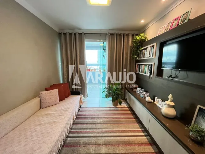 Apartamento semi mobiliado à venda no bairro Centro em Itajaí