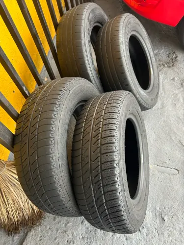 Pneus aro 13 e volante 