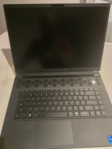 Alienware M16 R1 I7 13700HX 32GB Rtx 4070