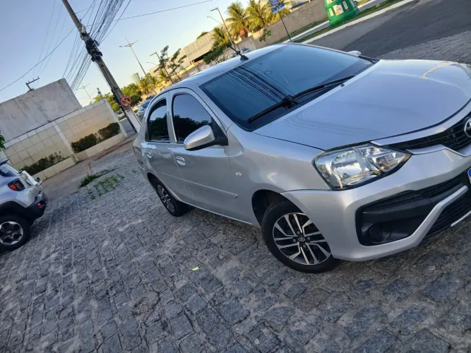 Toyota Etios X Sedan 1.5 Flex 16V 4P Mec. 2018