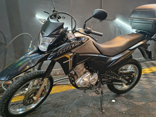 Vendo moto Bros 160