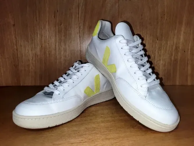 Tênis Vert (Veja) V-12 Leather Extra White Neon