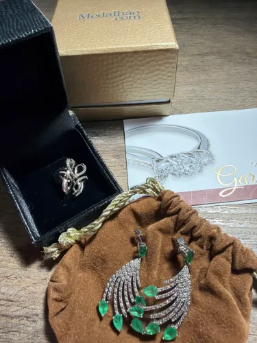 Conjunto joias medalhão persa