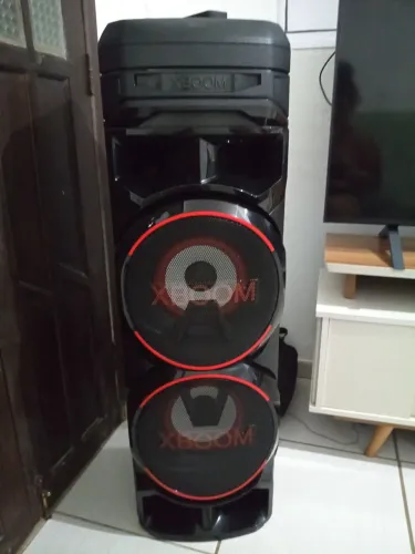 Som LG 1280wz novo três meses de comprado. .motivo da venda ... criança autismo em casa