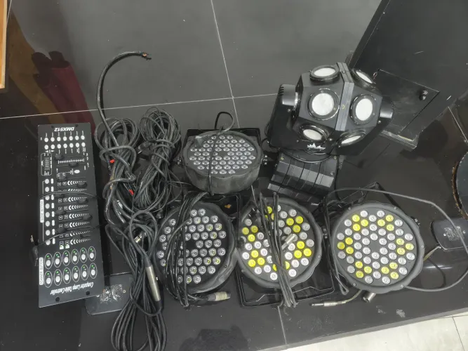 Equipamento de iluminação completo 