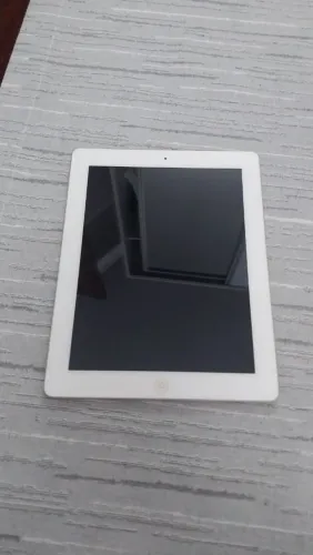 Apple iPad de 3ª Geração (32GB Modelo A1430).