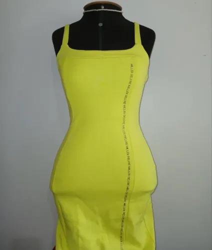 Vestido curto
