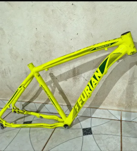 Quadro bicicleta aro 27.5 altura 19 , quadro médio