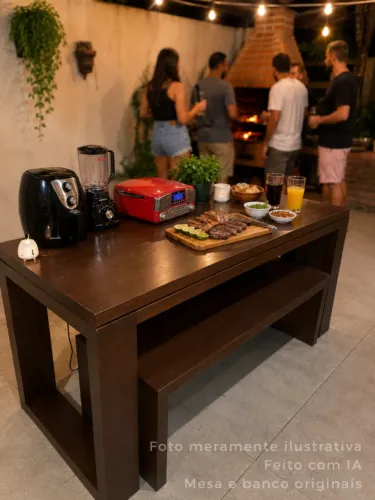 Mesa de Madeira Maciça com Banco. Ótimo Estado!