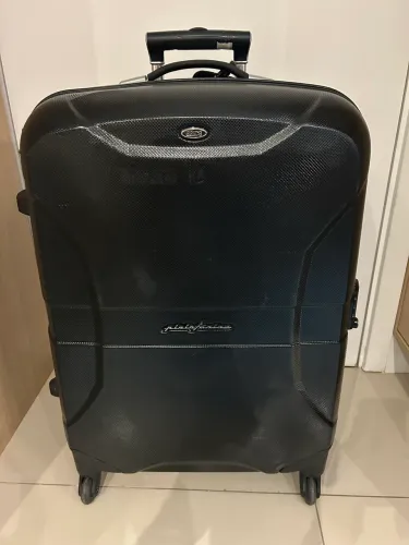 Mala de viagem tamanho M - 23 kg