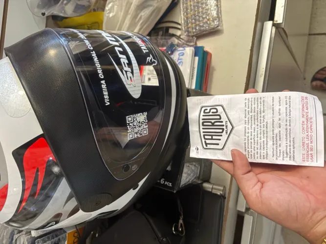 CAPACETE SAMARINO