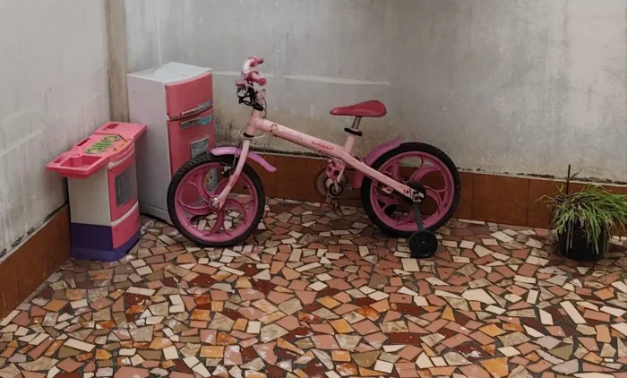 Bike e brinquedos 