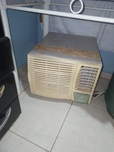 Ar condicionado antigo
