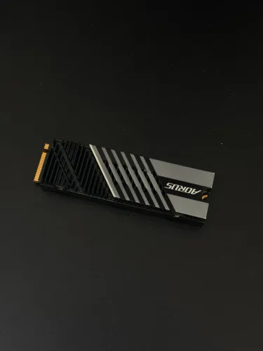 Nvme SSD Aorus Gen4 7000s 2TB