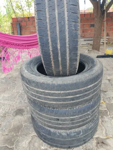 Pneu aro 16 usado 