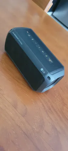 Caixa de som LG