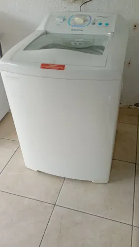 Máquina de lavar roupa Eletrolux 12 kilos