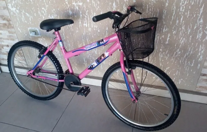 Bicicleta Frozen aro 24 lindíssima