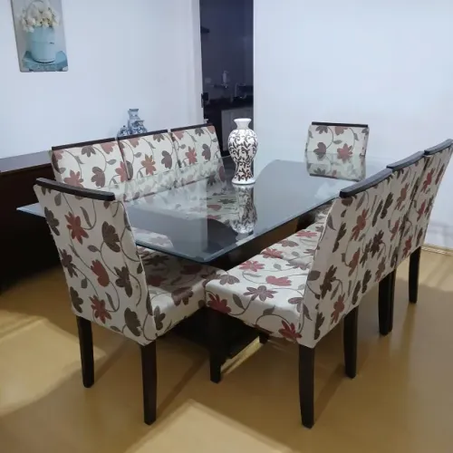 Oportunidade! Mesa de Jantar Retangular com 8 Lugares
