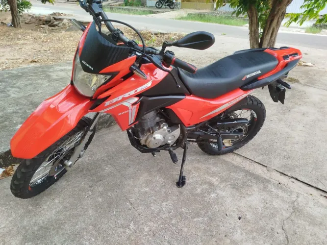 Bros 160