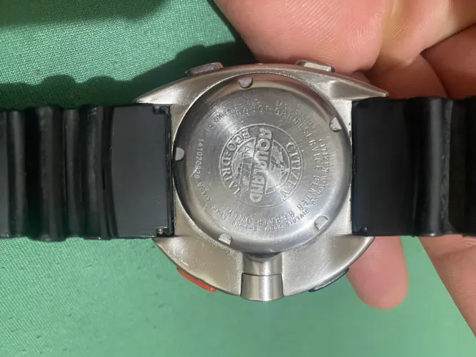 Vendo Relógio Citizen Meia Lua Preto original todo ON