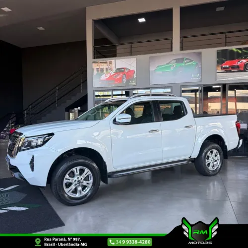 Nissan Frontier XE CD 4X4 2.3 Bi-TB Diesel Aut. 2025