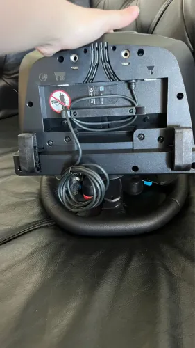 Volante Logitech G29 + Câmbio Driving Force - PS5/PS4/PC