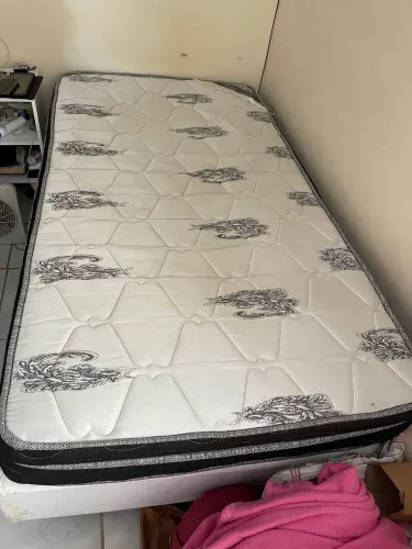 Cama Box Ortobom Master Superpocket de Solteiro.