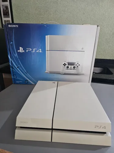 PS4 White Desbloqueado - EAFC26 já instalado 