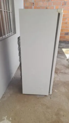 Geladeira Consul 320L Usada