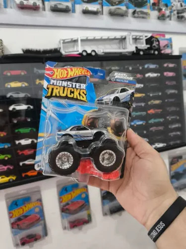 Skyline R34 Monster Truck Hot Wheels 