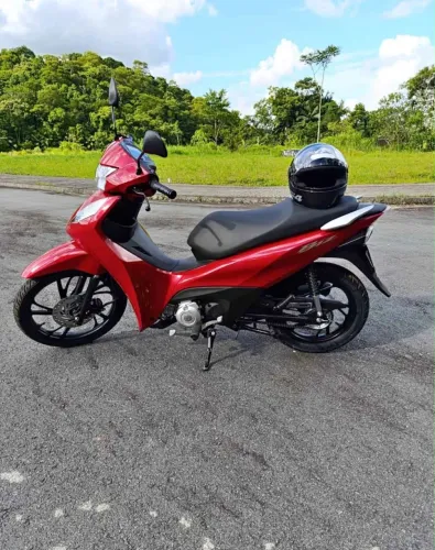 HONDA BIZ 2023 À VENDA!