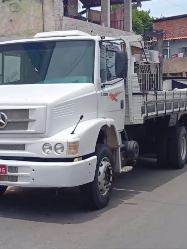 Vendo esse caminhão 1620