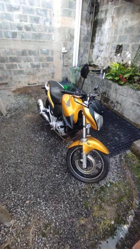 Cb300r 2011 por preço de fipe