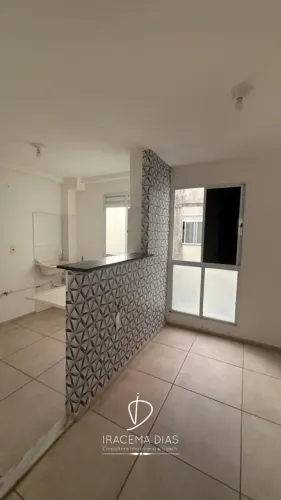 Apartamento no Parque Mar de Portugal, 2 quartos, condomínio fechado.