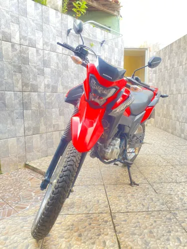 Vendo moto Honda NXR