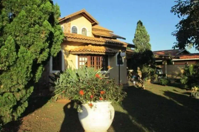 Chácara à Venda - City Castello, Itu - 2.035m2 - Condomínio City Castelo - 4 suítes