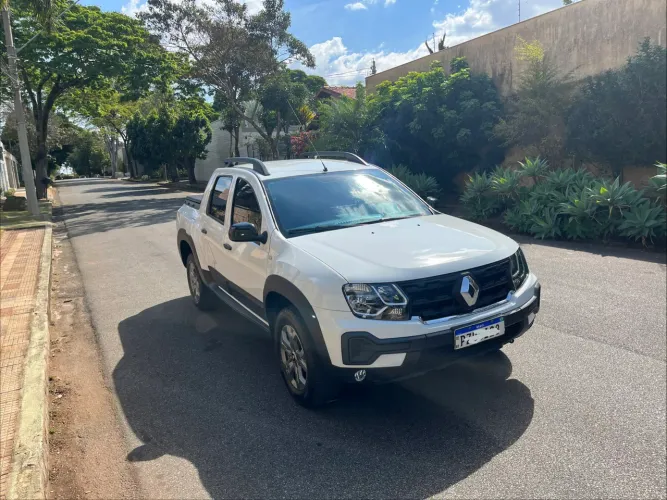 Renault Duster Oroch Intense 1.6 Flex 16V Mec. 2024