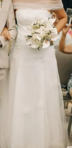 Vestido de noiva + tiara