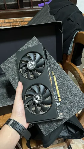Placa de vídeo RX 5600 XT 6GB Soyo 2 Fans, Backplate em metal