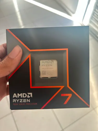 RYZEN 7 9700X NOVO