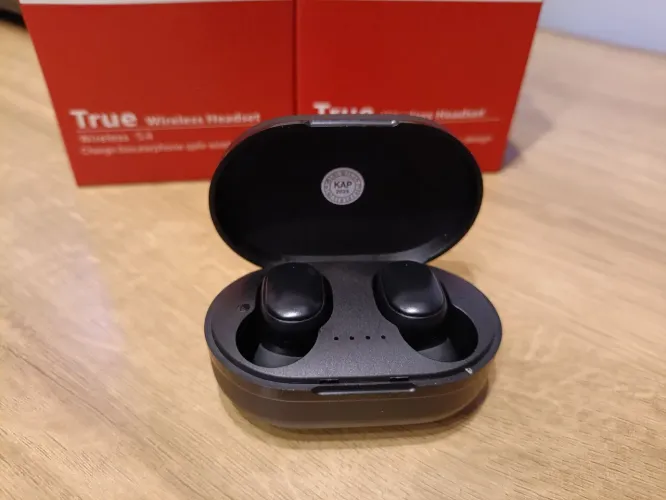 Fone pequeno bluetooth airdots unidade