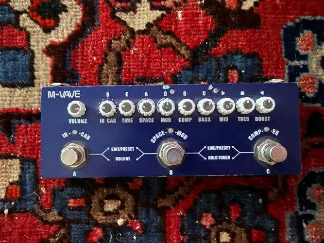 Pedaleira baixo M-Vave bass