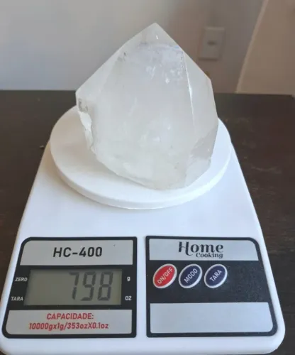 Ponta de Cristal de Quatzo Translúcido altura 12 cm - diâmetro 24 cm - peso 800 gr