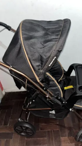 Carrinho de bebê
