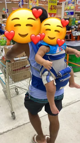 Vende-se bebe canguru com acento