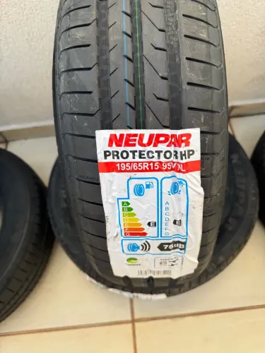 Pneu 195/65/15