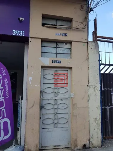 Amplo apartamento com 2 dormitórios disponível para locação na Vila Diva (Zona Leste)